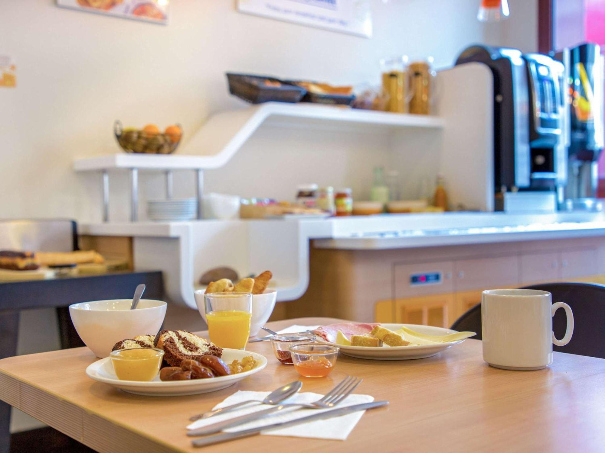 ibis budget Perpignan Centre Bagian luar foto